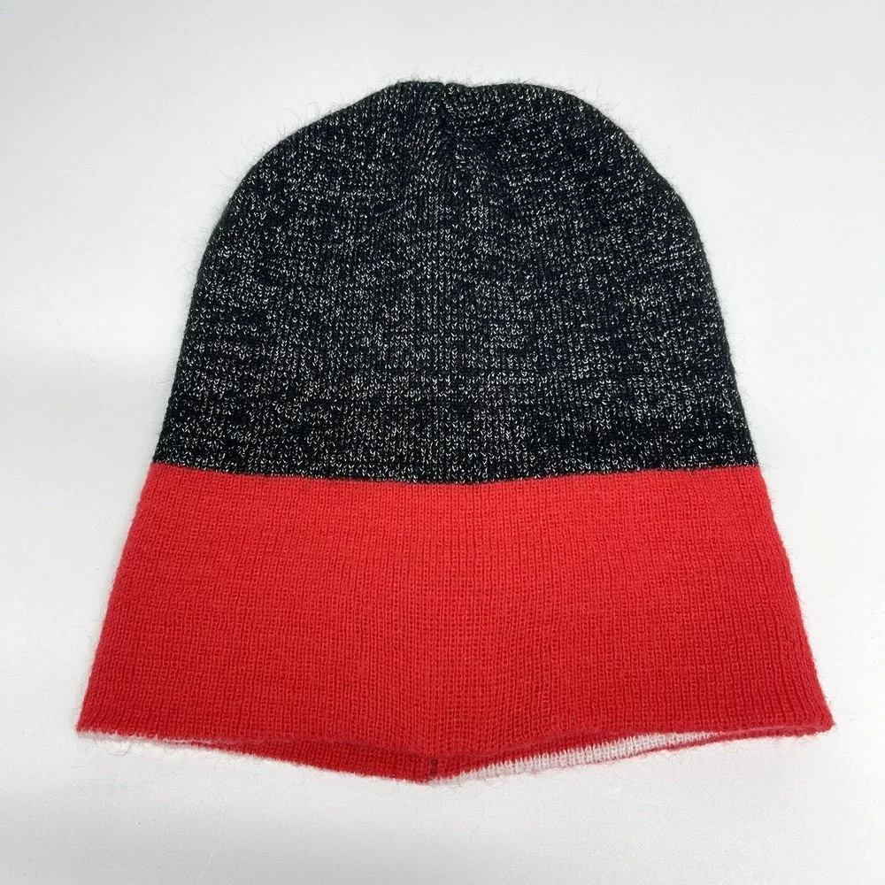 Disney love Minnie Mouse Knit Beanie Hat Embroidery Black & Red OSFM Kids Adults